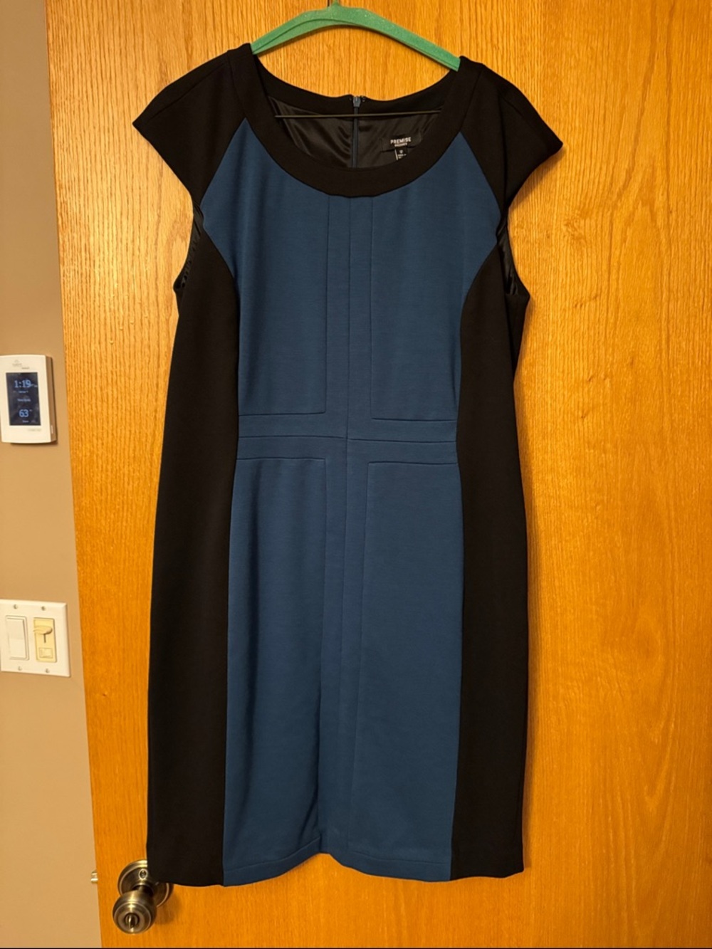 Premise Two-Tone Blue and Black Cap-Sleeve Sheath Dress